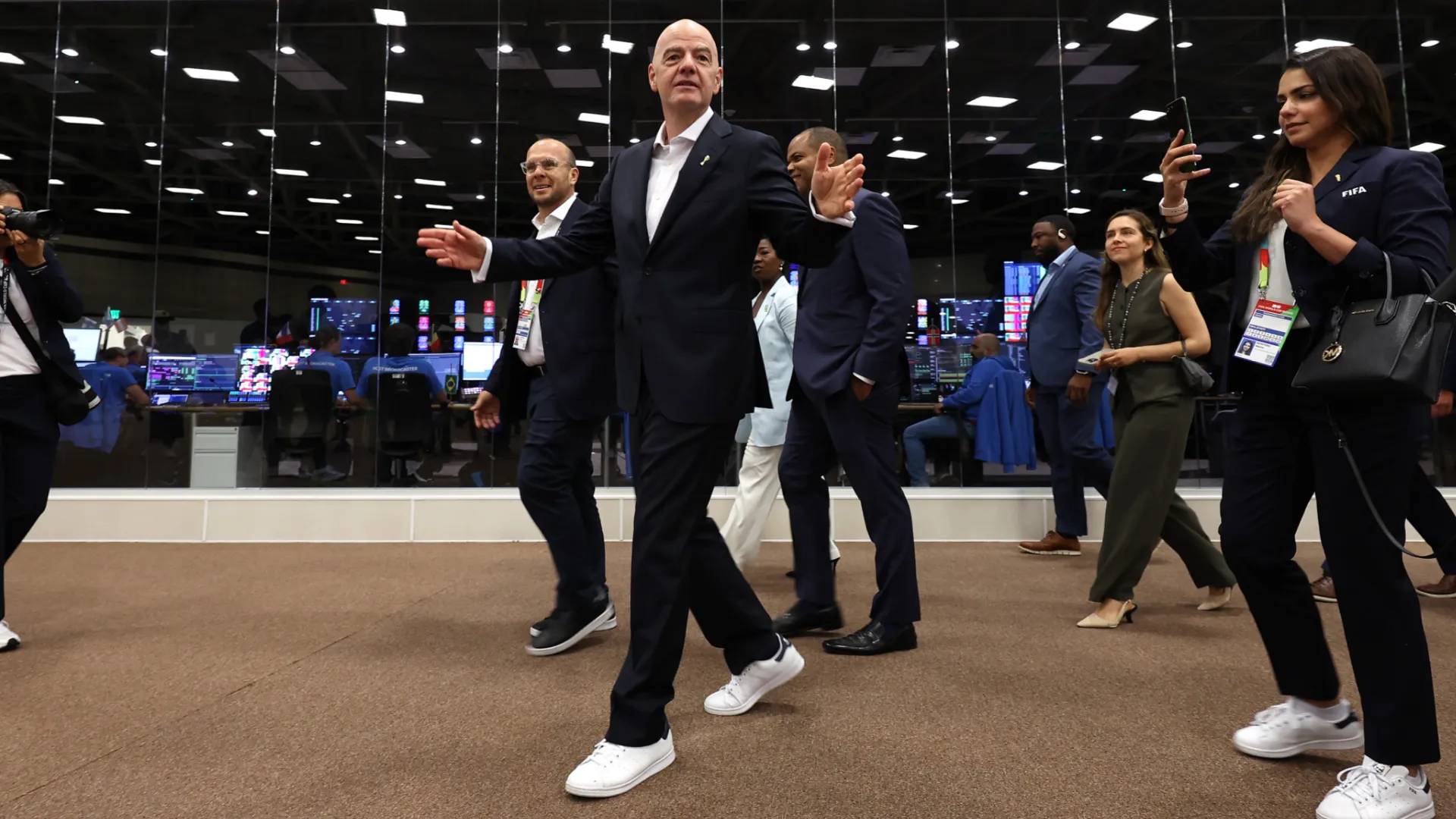 英德足协持续施压因凡蒂诺 要求彻查FIFA治理结构