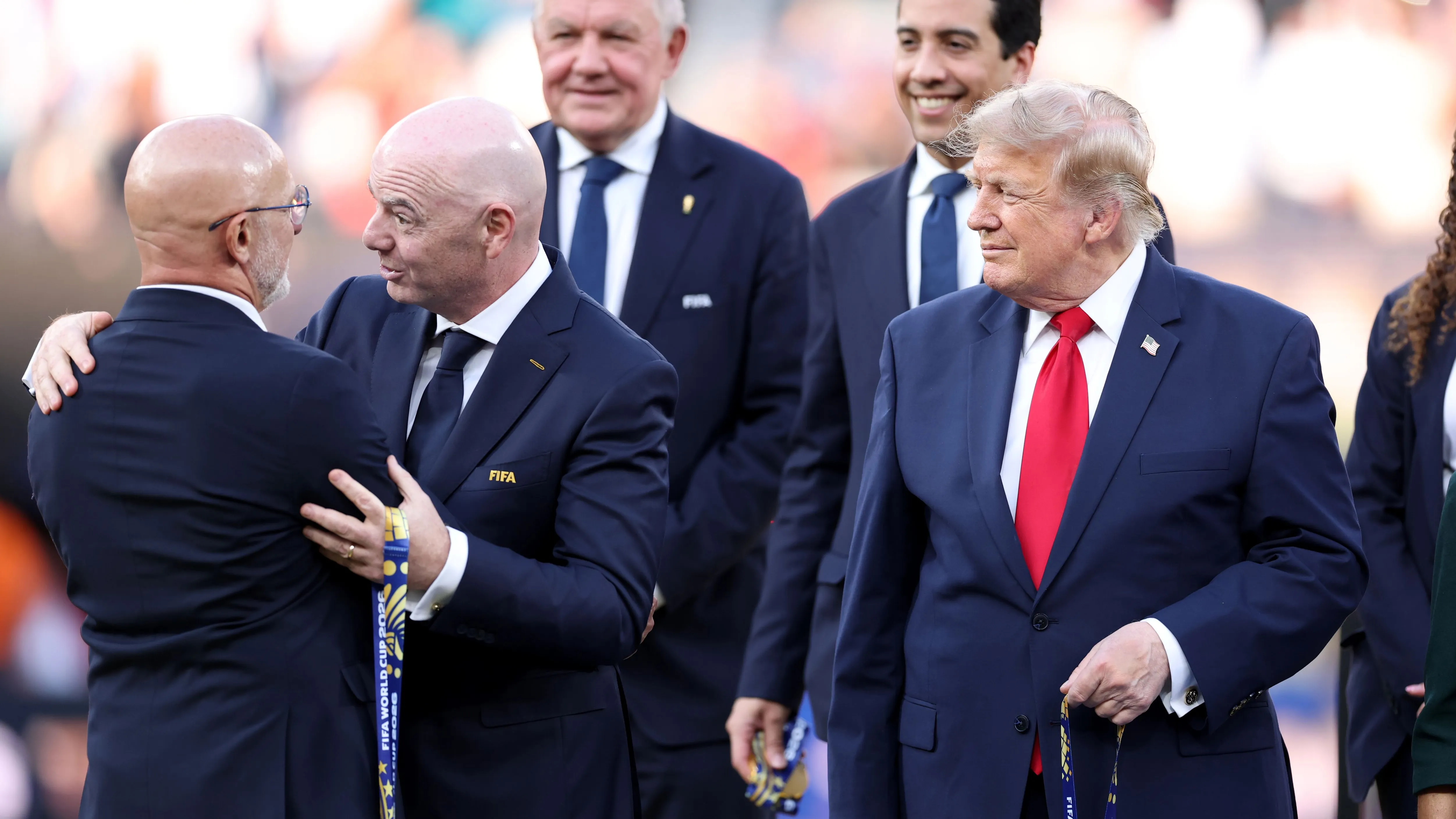 FIFA内部动荡加剧,多名高级官员呼吁因凡蒂诺辞职