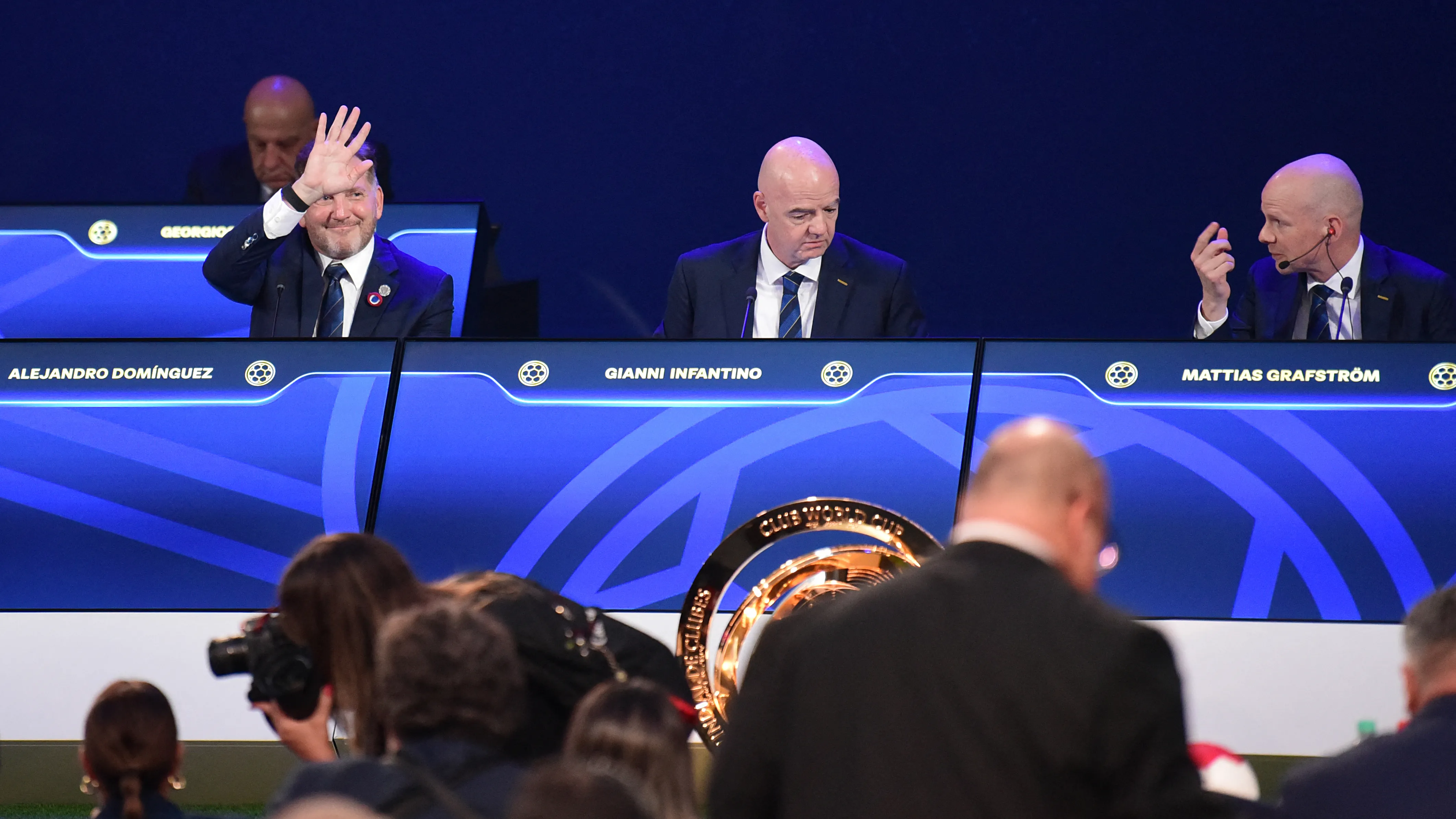 FIFA秘书长打破沉默发长信安抚员工,坦言经历难以理解的动荡期