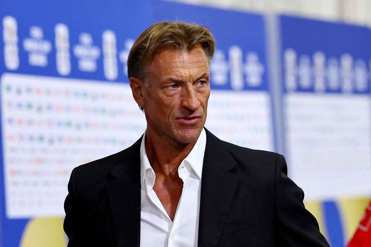 科特迪瓦再请功勋主帅,雷纳德二度执掌大象军团
