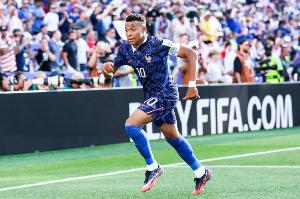马特塔、于帕:姆巴佩仍专注世界杯 希望那个巴拉圭议员承担后果
