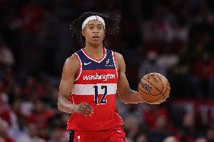 打得不错！特雷·约翰逊20投11中&三分8中2砍下26分2板1助